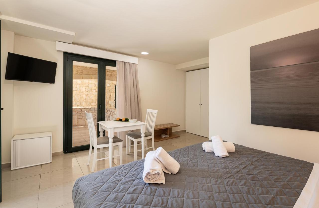 Hotel Elia Platanias Platanés Exterior foto